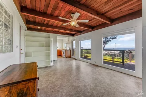 Living - 4981 Conch Ave, Bodega Bay, CA 94923 photo 3 of 9
