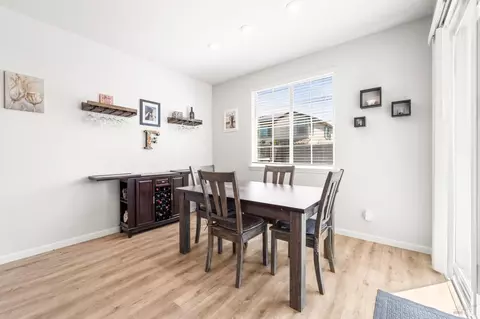 Dining - 719 Blake Rd, Vacaville, CA 95687 photo 1 of 3