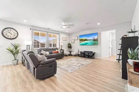 Other - 719 Blake Rd, Vacaville, CA 95687 photo 3 of 8