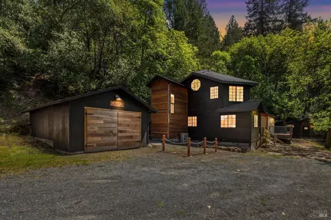 3212 Calistoga Rd, Santa Rosa, CA 95404