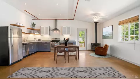 3880 Doris Murphy Ct, Occidental, CA 95465 photo 12