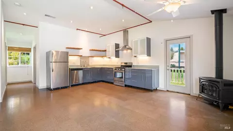 3880 Doris Murphy Ct, Occidental, CA 95465 photo 13