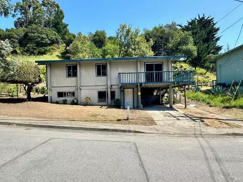 Exterior - 20 Buckelew St, Sausalito, CA 94965 photo 4 of 8