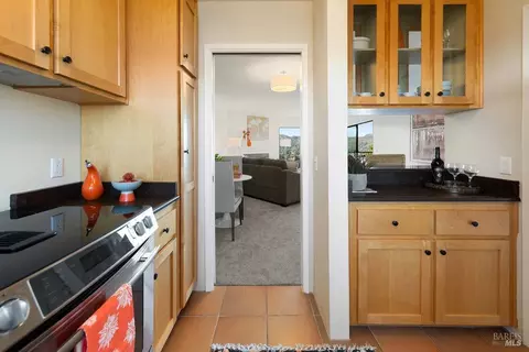 397 Headlands Ct, Sausalito, CA 94965 photo 24