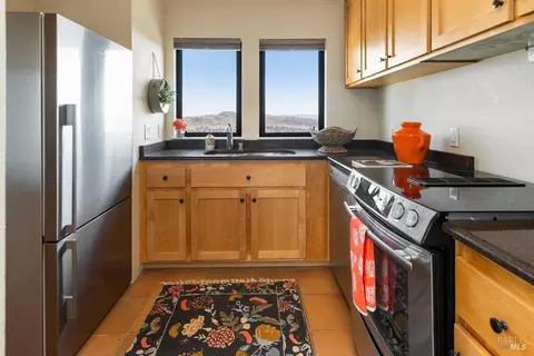 397 Headlands Ct, Sausalito, CA 94965 photo 21