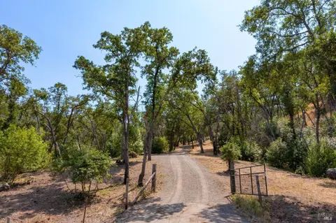 3550 Porter Creek Rd, Santa Rosa, CA 95404