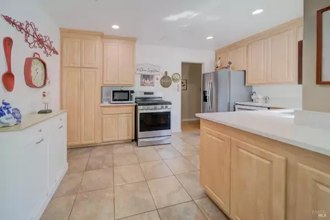 2160 Frederick St, Concord, CA 94520 photo 12