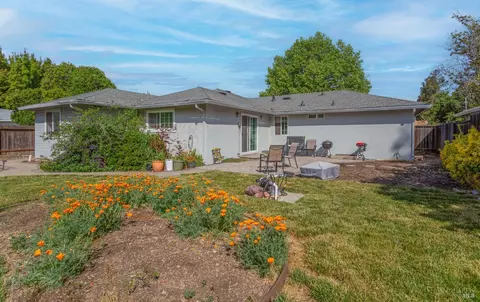 2160 Frederick St, Concord, CA 94520 photo 5