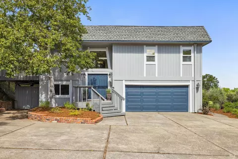 560 Mcnear Ave, Petaluma, CA 94952