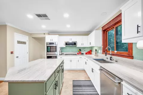 4575 Avondale Cir, Fairfield, CA 94533 photo 6