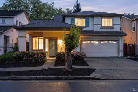 2916 Park Meadow Dr, Santa Rosa, CA 95407