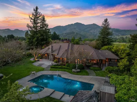 71 Frey Rd, Santa Rosa, CA 95409