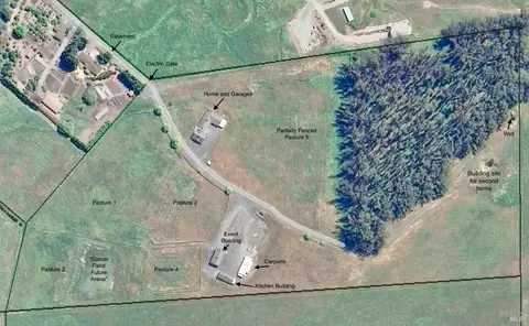 View/Area - 3785 Roblar Rd, Petaluma, CA 94952 photo 1 of 10