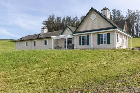 Exterior - 3785 Roblar Rd, Petaluma, CA 94952 photo 3 of 13