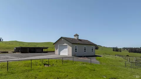 Exterior - 3785 Roblar Rd, Petaluma, CA 94952 photo 13 of 13