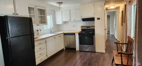 700 E Gobbi St #9, Ukiah, CA 95482 photo 4