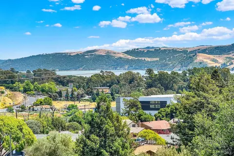 View/Area - 1163 Granada St, Vallejo, CA 94591 photo 5 of 5