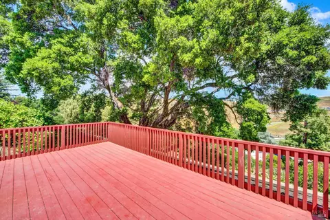 Exterior - 1163 Granada St, Vallejo, CA 94591 photo 21 of 31