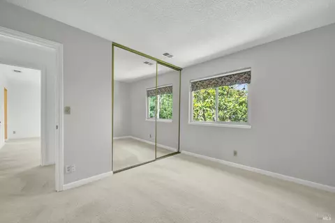 Bedroom - 1163 Granada St, Vallejo, CA 94591 photo 6 of 11