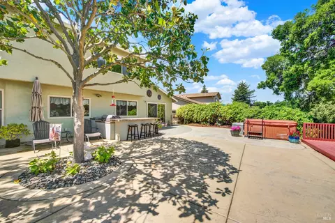 Exterior - 1163 Granada St, Vallejo, CA 94591 photo 9 of 31