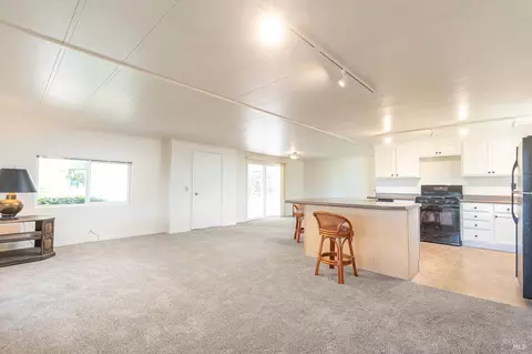 59 Club View Dr, Novato, CA 94949