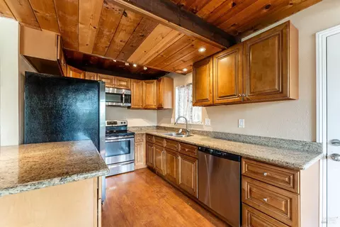 1497 Archer Pl, Willits, CA 95490 photo 3