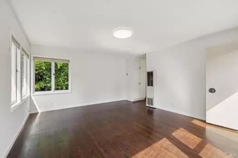 Living - 349 Willow Ave, Corte Madera, CA 94925 photo 10 of 11