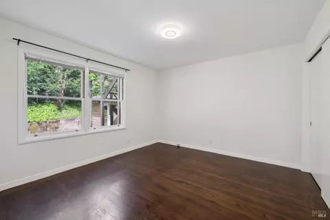 Bedroom - 349 Willow Ave, Corte Madera, CA 94925 photo 3 of 6