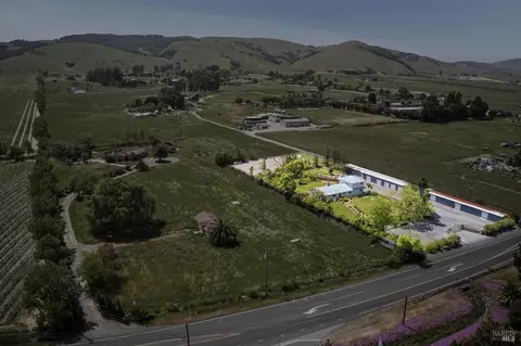 24265 Arnold Dr, Sonoma, CA 95476 photo 2