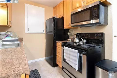 Kitchen - 14375 Doolittle Dr, San Leandro, CA 94577 photo 3 of 3