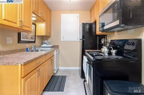 Kitchen - 14375 Doolittle Dr, San Leandro, CA 94577 photo 2 of 3
