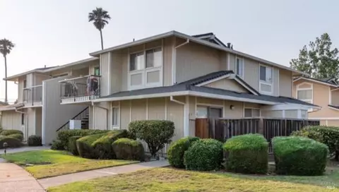 14375 Doolittle Dr, San Leandro, CA 94577