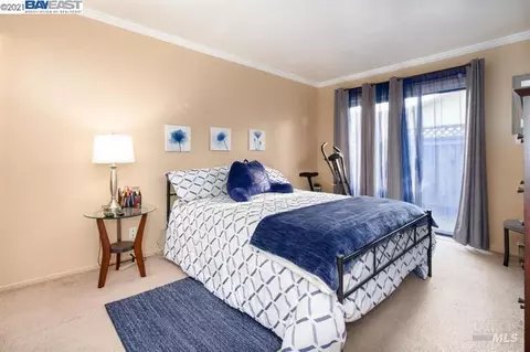 Bedroom - 14375 Doolittle Dr, San Leandro, CA 94577 photo 1 of 3