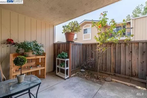 Exterior - 14375 Doolittle Dr, San Leandro, CA 94577 photo 2 of 2