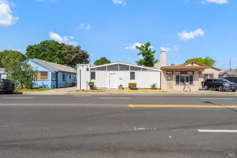 725 Tuolumne St, Vallejo, CA 94590