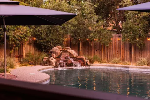 Exterior - 945 Granada Ln, Vacaville, CA 95688 photo 25 of 31