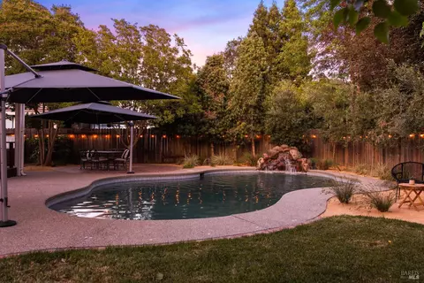 Exterior - 945 Granada Ln, Vacaville, CA 95688 photo 26 of 31