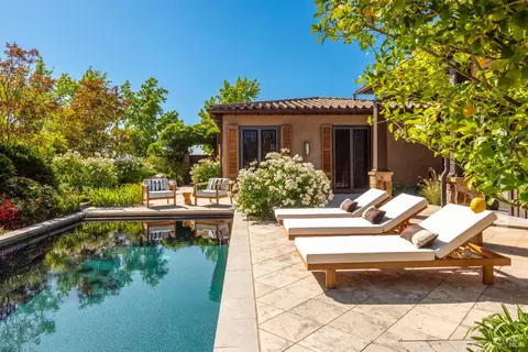 Exterior - 4030 Old Barn Rd, Healdsburg, CA 95448 photo 9 of 40
