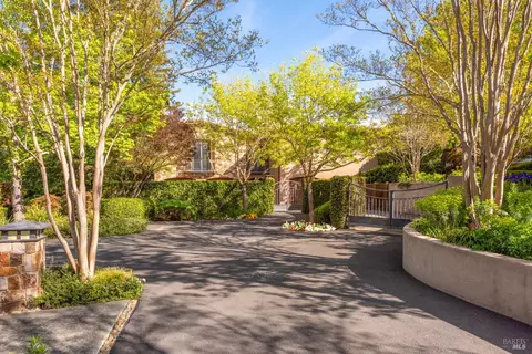 Exterior - 4030 Old Barn Rd, Healdsburg, CA 95448 photo 39 of 40