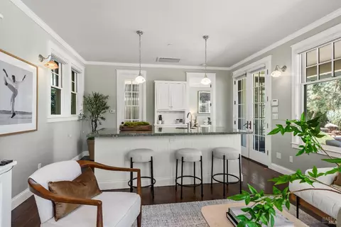 Kitchen - 4030 Old Barn Rd, Healdsburg, CA 95448 photo 4 of 4