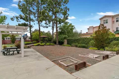155 Lemon Tree Cir, Vacaville, CA 95687 photo 23