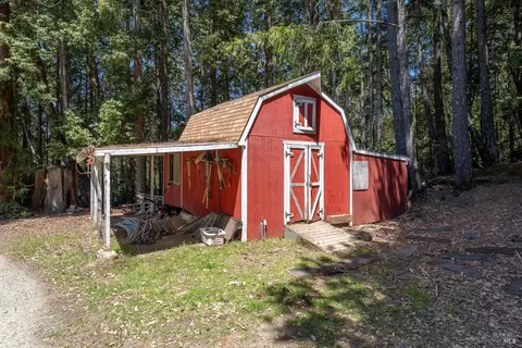Exterior - 32211 Condor Rd, Willits, CA 95490 photo 11 of 12