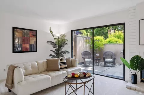 Living - 73 Flicker Dr, Novato, CA 94949 photo 3 of 6