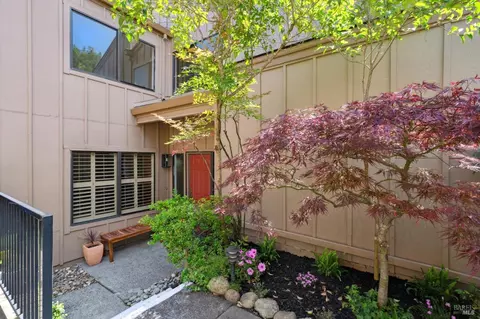 Exterior - 73 Flicker Dr, Novato, CA 94949 photo 4 of 12