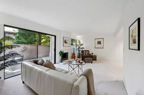 Living - 73 Flicker Dr, Novato, CA 94949 photo 2 of 6