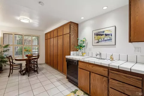 Kitchen - 73 Flicker Dr, Novato, CA 94949 photo 3 of 3