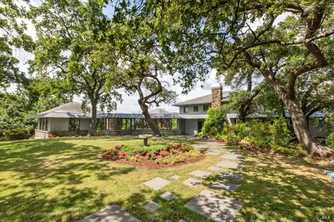 5768 Silverado Trl, Napa, CA 94558
