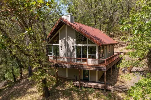 16300-16333 Yerba Santa Rd, Geyserville, CA 95441