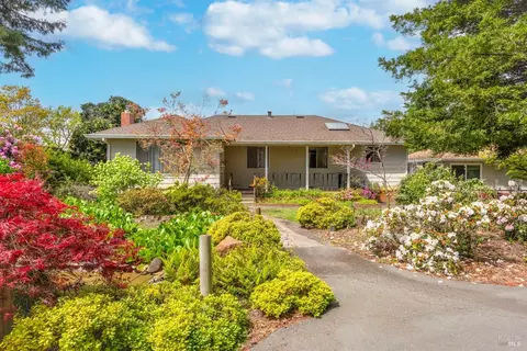 5320 Mcfarlane Rd, Sebastopol, CA 95472 photo 2