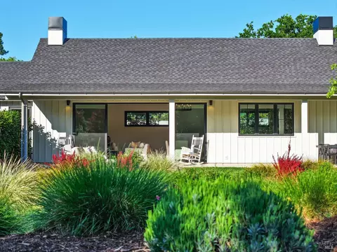 Exterior - 1122 Elm Ave, Sonoma, CA 95476 photo 6 of 22